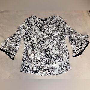 White House Black‎ Market Monochrome Floral Blouse